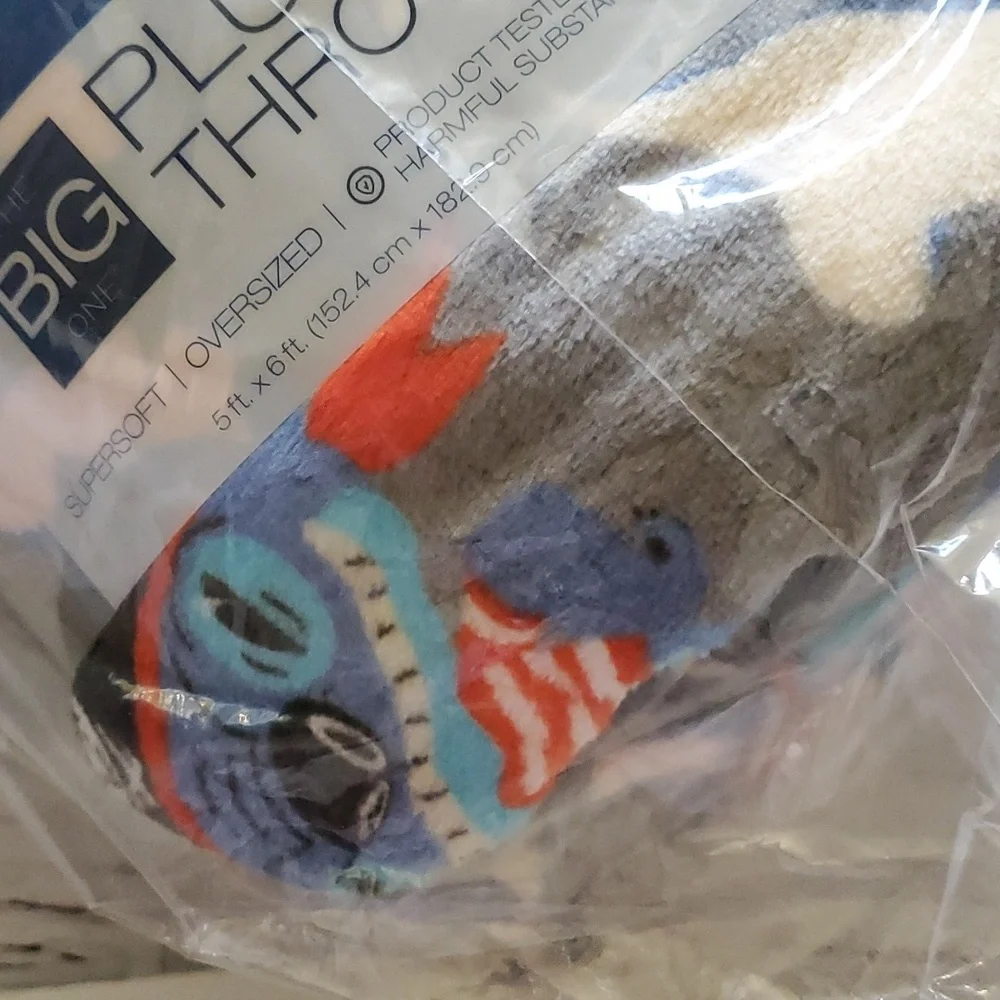 🆕️ DISNEY HALLOWEEN STITCH OVERSIZED PLUSH THROW 💙